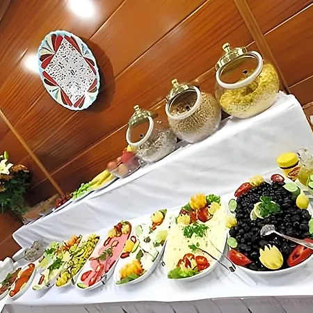 Hotel Golden Rain Old 4*